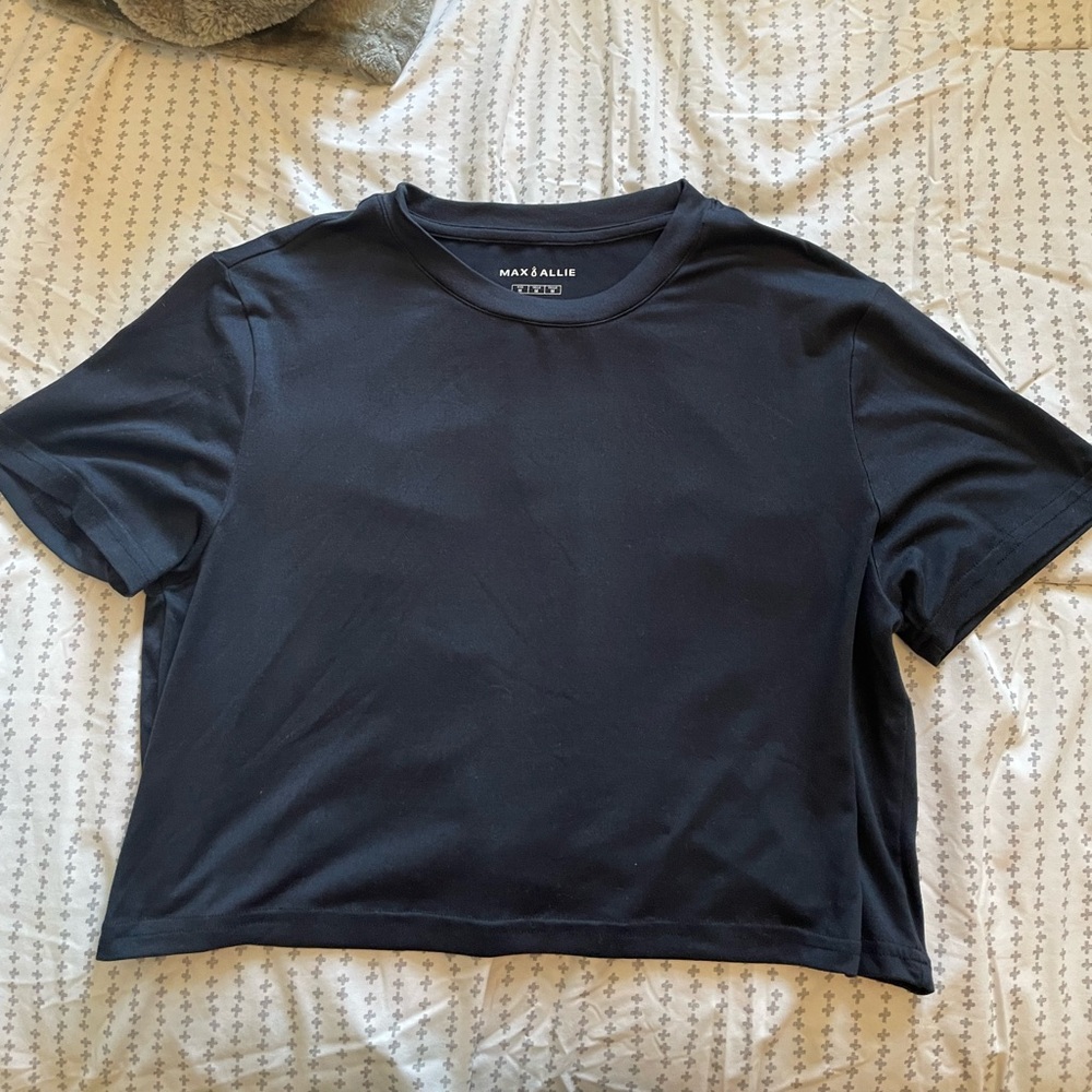 Black crop top
